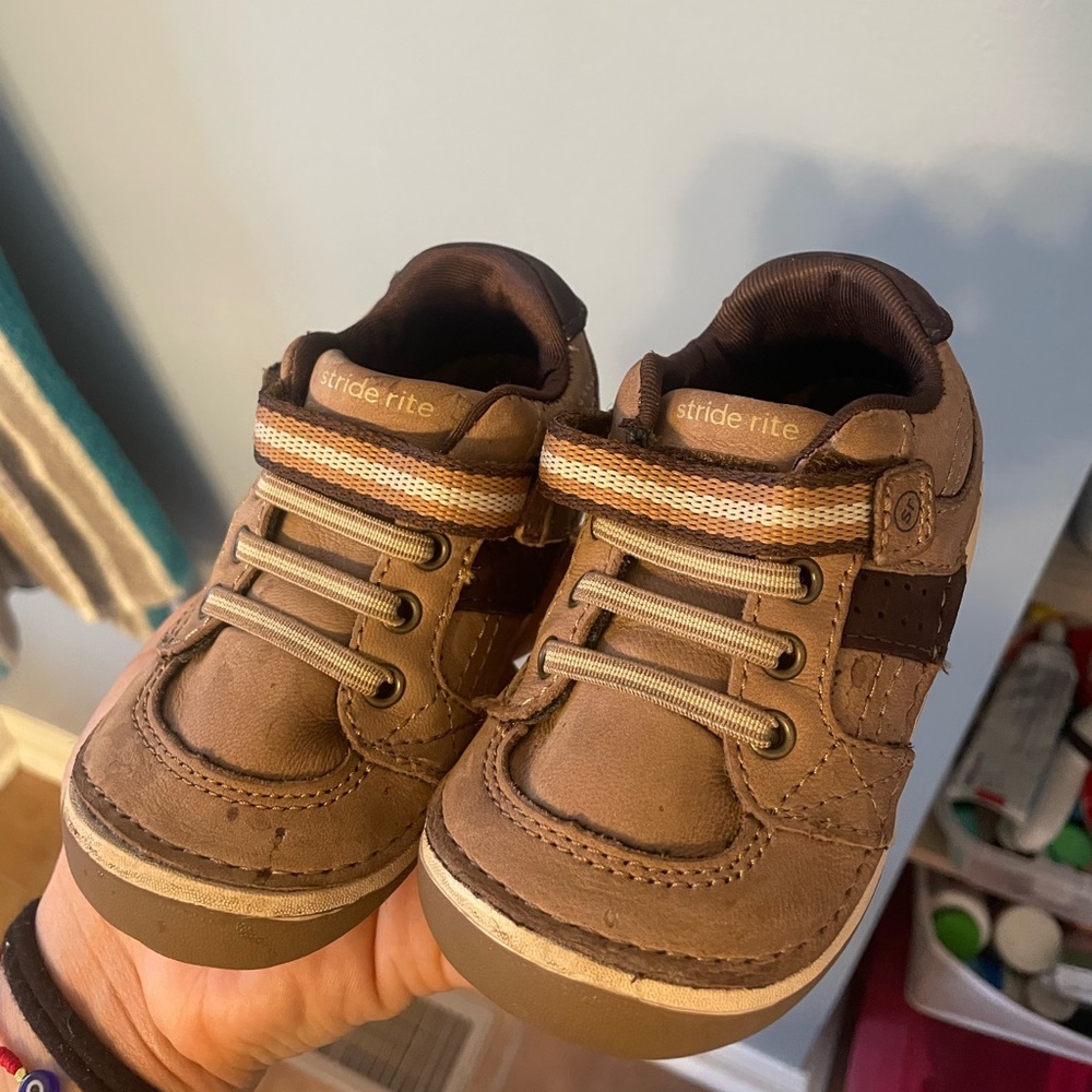 Boys Stride Rite shoes
